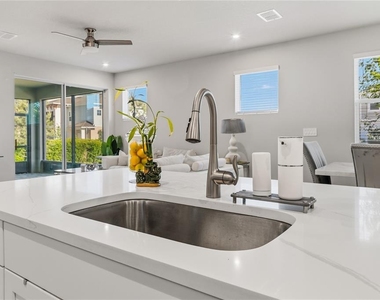 4062 Cloud Hopper Way - Photo Thumbnail 9