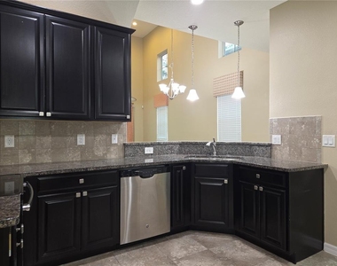 2229 Broadway View Avenue - Photo Thumbnail 9
