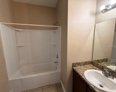 633 Highland Meadows Avenue - Photo Thumbnail 11
