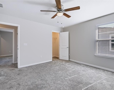 5214 Northern Flicker Drive - Photo Thumbnail 15