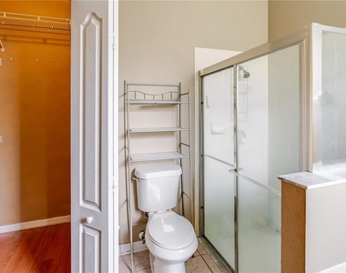 3742 Andover Cay Boulevard - Photo Thumbnail 10