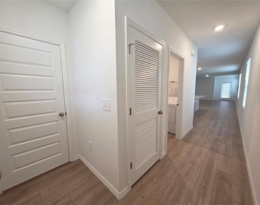 8560 Madrid Street - Photo Thumbnail 2