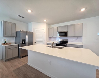 8560 Madrid Street - Photo Thumbnail 3