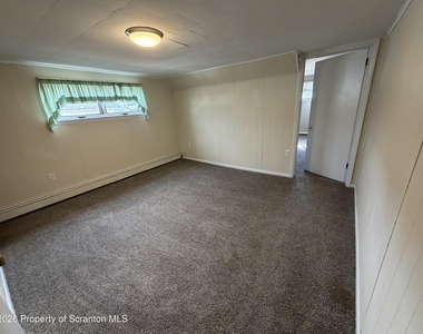 506 Hallstead Street - Photo Thumbnail 18