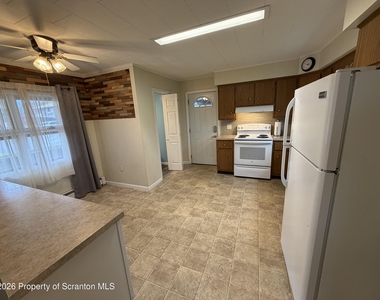 506 Hallstead Street - Photo Thumbnail 13