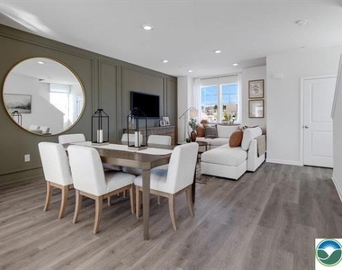 3079 Martha Way - Photo Thumbnail 1