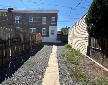 608 N 12th Street - Photo Thumbnail 10