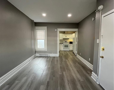 608 N 12th Street - Photo Thumbnail 2