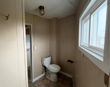 223 S 1st Street - Photo Thumbnail 6