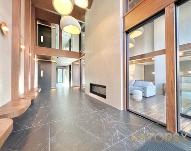 654 Madison Street - Photo Thumbnail 5