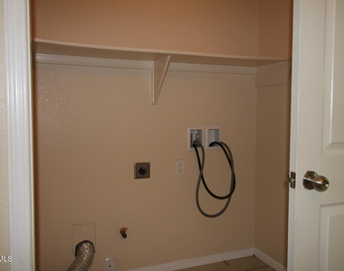 9145 Begonia Place Place - Photo Thumbnail 28