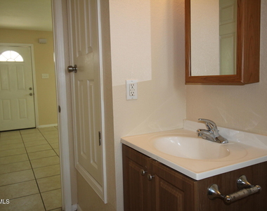9145 Begonia Place Place - Photo Thumbnail 26