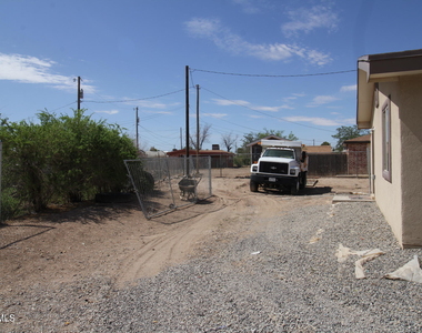 9145 Begonia Place Place - Photo Thumbnail 40