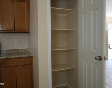 9145 Begonia Place Place - Photo Thumbnail 16
