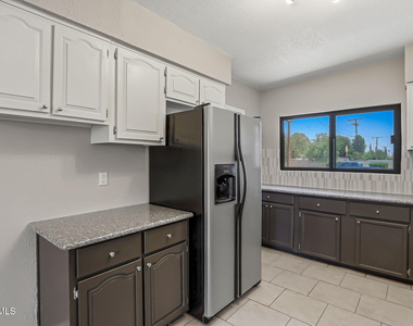 9425 Gschwind Street - Photo Thumbnail 20