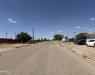 9425 Gschwind Street - Photo Thumbnail 57