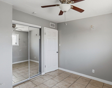9425 Gschwind Street - Photo Thumbnail 32