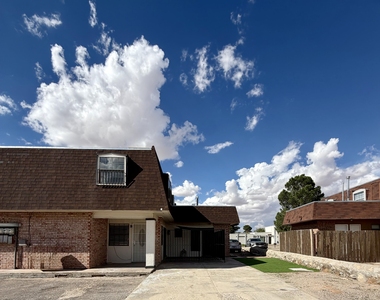 10818 Ivanhoe Drive - Photo Thumbnail 42