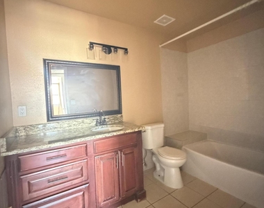 10818 Ivanhoe Drive - Photo Thumbnail 35