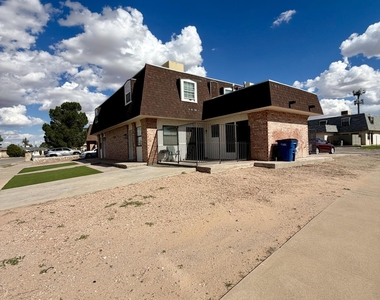10818 Ivanhoe Drive - Photo Thumbnail 43