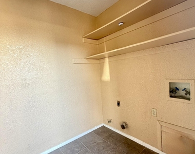 10818 Ivanhoe Drive - Photo Thumbnail 49