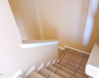 10818 Ivanhoe Drive - Photo Thumbnail 24