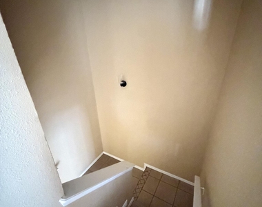 10818 Ivanhoe Drive - Photo Thumbnail 25