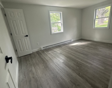 432 Church Street - Photo Thumbnail 7