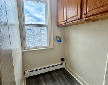 128 Dwight Street - Photo Thumbnail 8