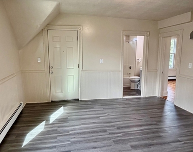 128 Dwight Street - Photo Thumbnail 1
