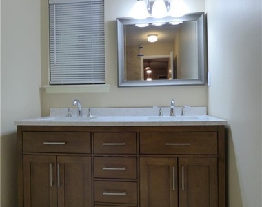 9 Debra Court - Photo Thumbnail 27