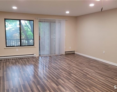 9 Debra Court - Photo Thumbnail 21