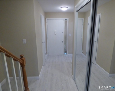 9 Debra Court - Photo Thumbnail 33
