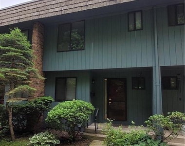 9 Debra Court - Photo Thumbnail 1