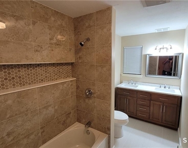 9 Debra Court - Photo Thumbnail 8