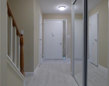 9 Debra Court - Photo Thumbnail 25