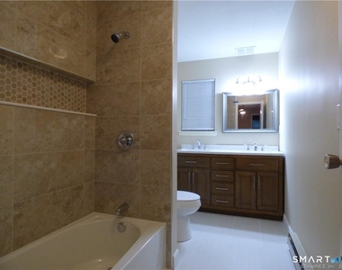 9 Debra Court - Photo Thumbnail 29