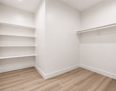 6380 Waterford Street - Photo Thumbnail 22
