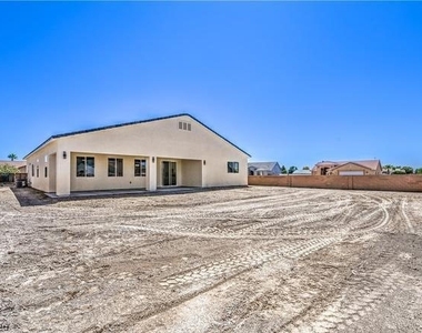 6380 Waterford Street - Photo Thumbnail 31