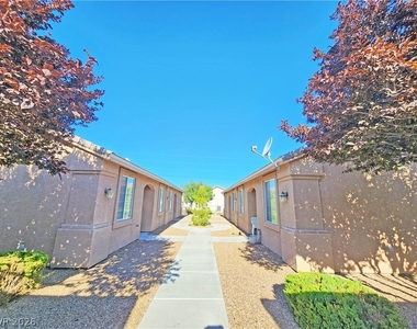 1120 Red Butte Street - Photo Thumbnail 2