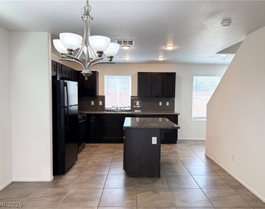 233 Belmont Canyon Place - Photo Thumbnail 4