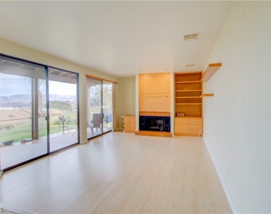 545 Tara Court - Photo Thumbnail 2