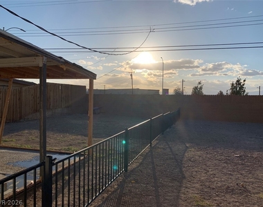 1208 Toledo Street - Photo Thumbnail 15