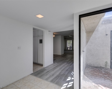 3452 Pino Circle - Photo Thumbnail 3