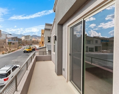 11636 Golden Oriole Avenue - Photo Thumbnail 20