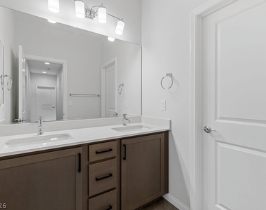 11636 Golden Oriole Avenue - Photo Thumbnail 12