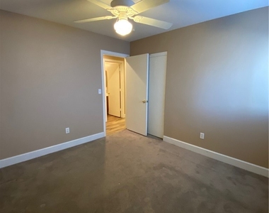 3730 Patrolina Avenue - Photo Thumbnail 7