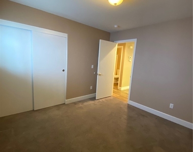 3730 Patrolina Avenue - Photo Thumbnail 6