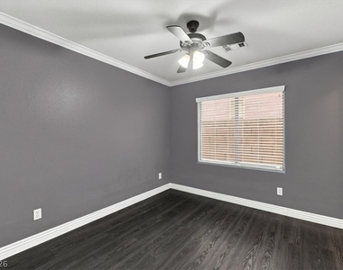 9489 Cormorant Lake Way - Photo Thumbnail 13