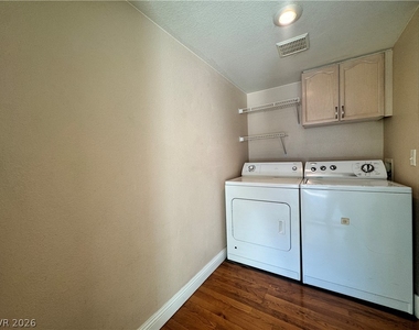 9607 Gunsmith Drive - Photo Thumbnail 12